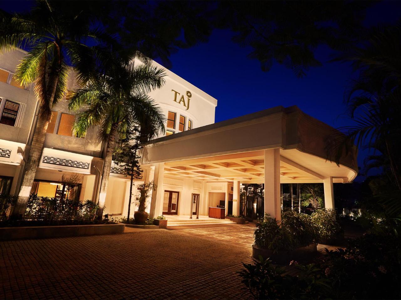 Hotel Taj Connemara, Chennai Esterno foto The Taj Bengal