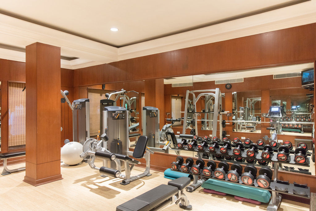 Hotel Taj Connemara, Chennai Esterno foto The gym at the Taj Bengal